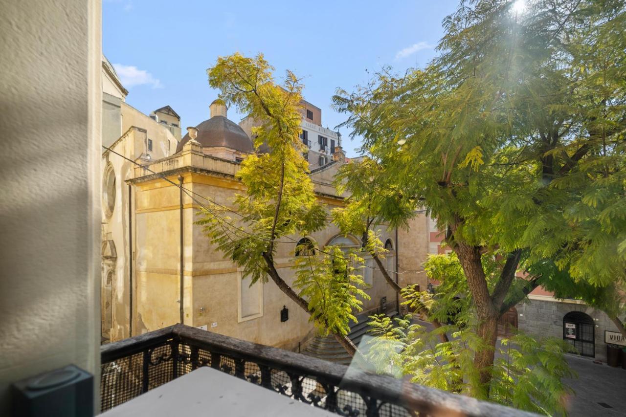 Ukiyo Suites And Rooms Cagliari Bagian luar foto