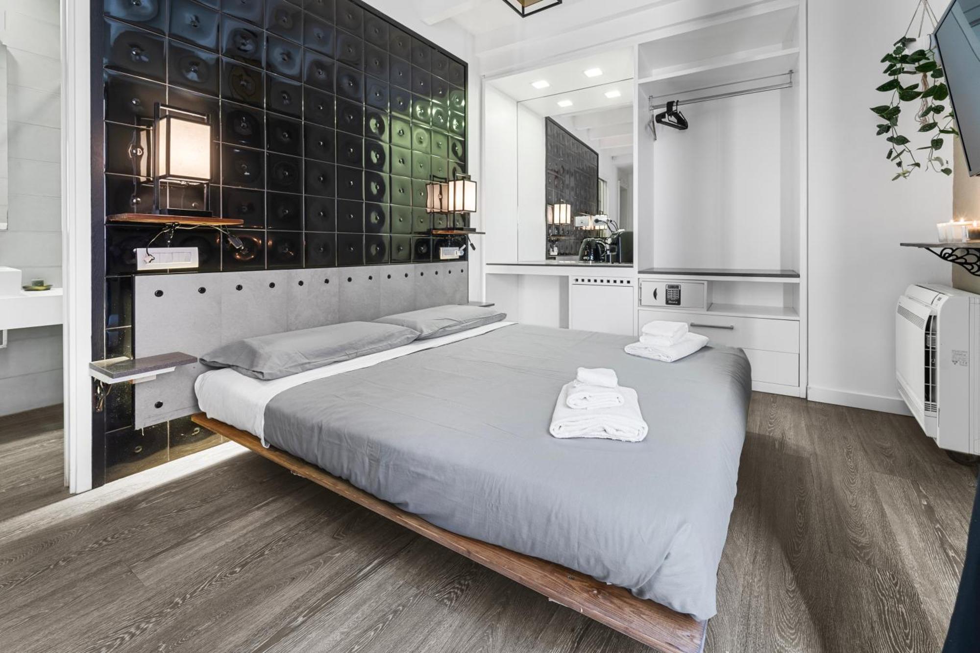 Ukiyo Suites And Rooms Cagliari Bagian luar foto